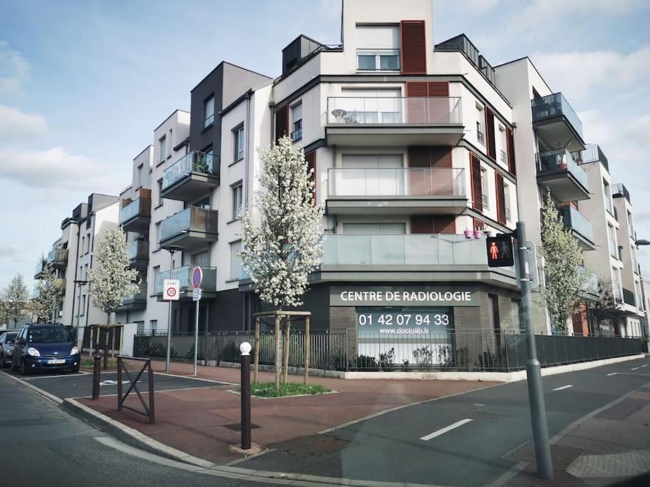 Entire Appartment, 2 Rooms Confortable At Créteil Dış mekan fotoğraf